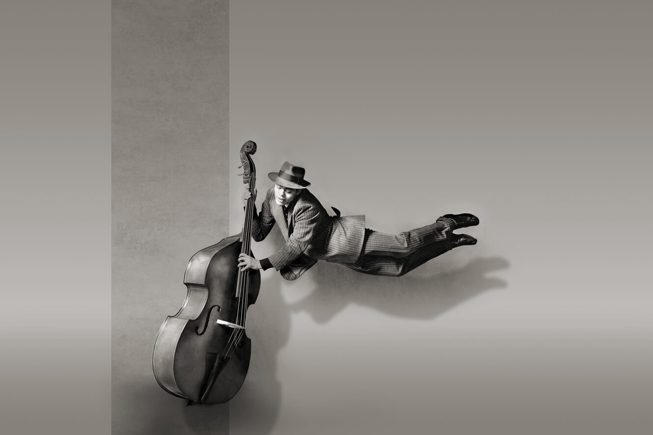 double bass_Grau